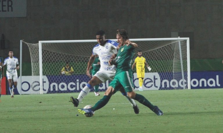 Dia de decisão da Copa Espírito Santo no Kleber Andrade
