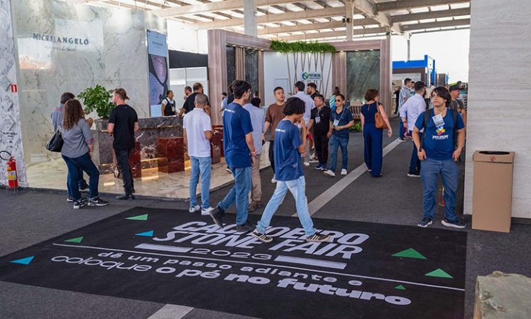 Feira será point de candidatos