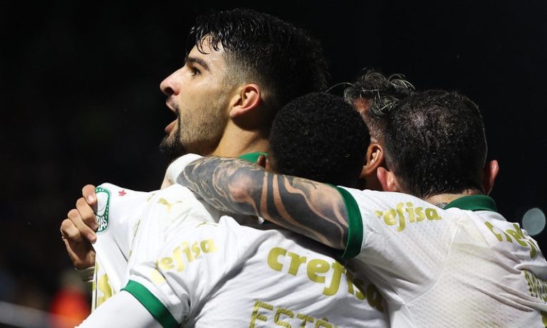 Flaco López diz que triunfo em clássico ‘move’ Palmeiras na Libertadores