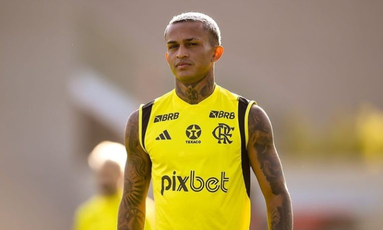 Flamengo deixa de ganhar mais de R$ 180 milhões com vendas frustradas