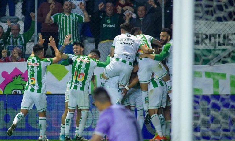 Fluminense sofre virada para o Juventude e sai atrás na Copa do Brasil