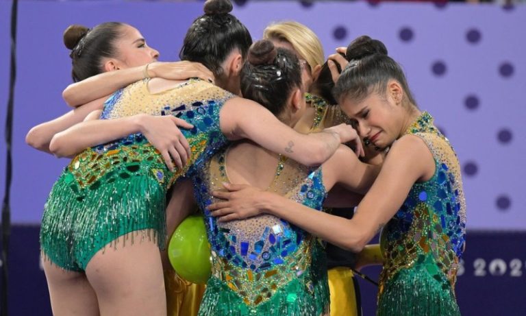 Ginástica rítmica: lesão adia sonho de medalha para equipe do Brasil