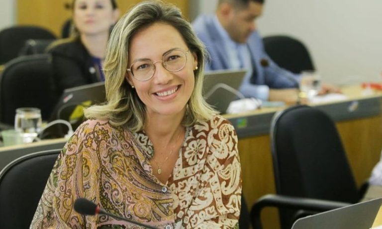 Governo de Pernambuco tem nova Secretária de Criança e Juventude: sai PDT, entra PV