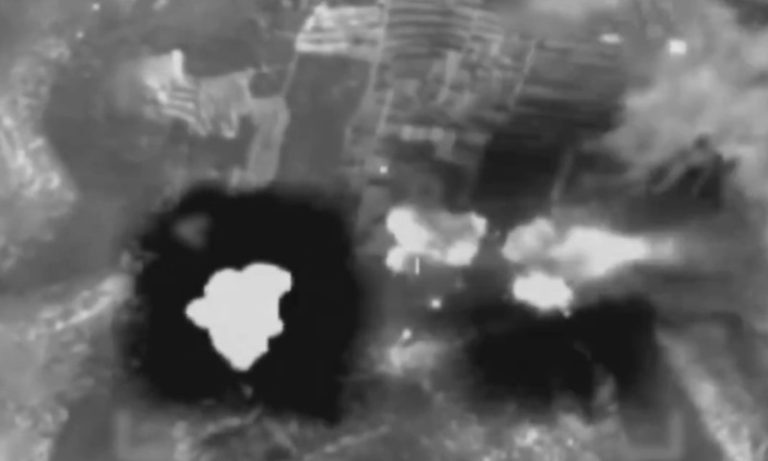 Israel bombardeia o Líbano após Hezbollah lançar ataque com foguetes e drones