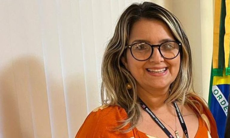 Joelma Costalonga assume a presidência do PRD no ES