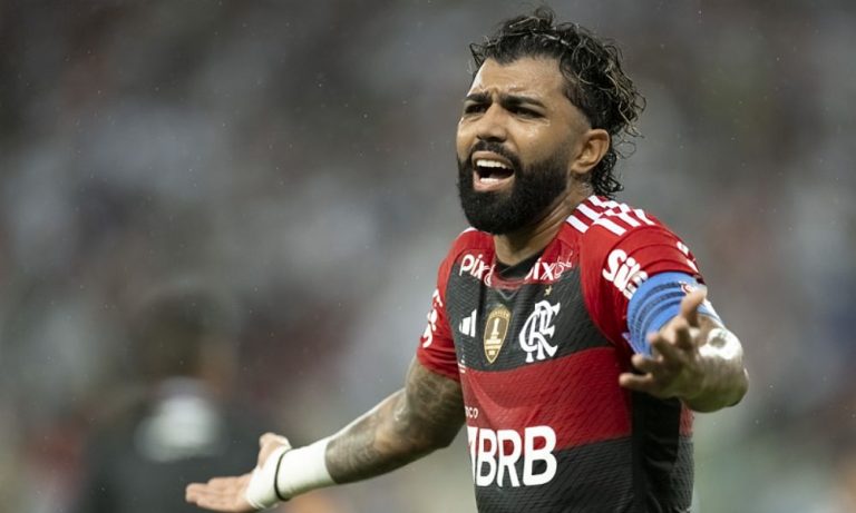 ‘Como assinar por 5 anos com desempenho inferior?’, diz Landim sobre Gabigol no Fla