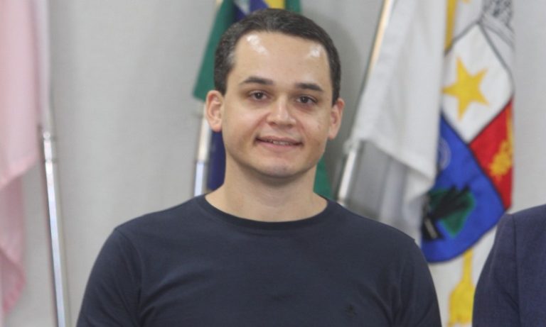 Pazolini anuncia candidatura para reeleição em Vitória nesta sexta-feira