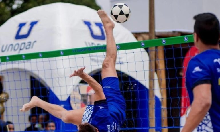 Torneio de futevôlei traz premiação de R$ 100 mil