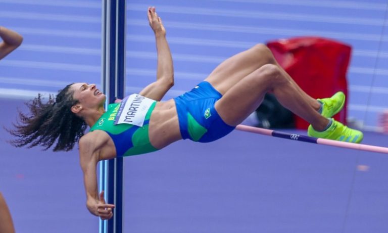 Valdiléia Martins vai à final do salto em altura, mas sofre entorse no tornozelo