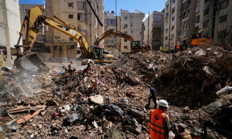 Ataque de Israel no Líbano deixa 182 mortos e 727 feridos, dizem autoridades locais