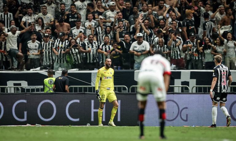Atlético-MG elimina São Paulo e enfrenta o Vasco na semifinal da Copa do Brasil