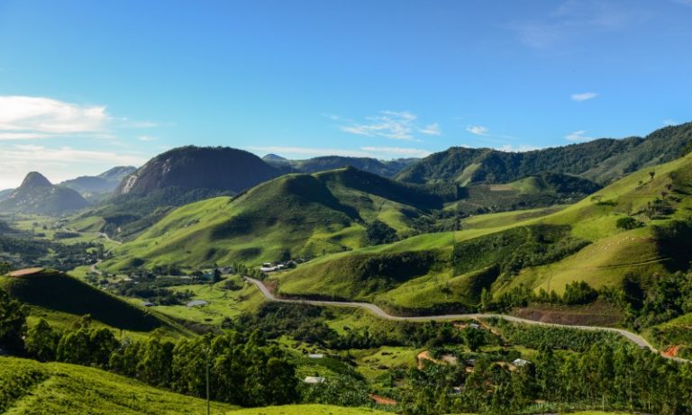 Aventura e belas paisagens na Suíça Capixaba
