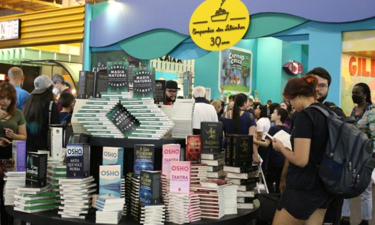 Bienal do Livro vai reunir mais de 330 autores em São Paulo