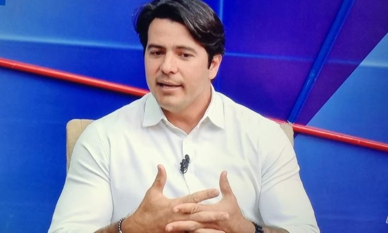 Botelho: a caneta está na mão, mas falta tinta para resolver os problemas de Olinda
