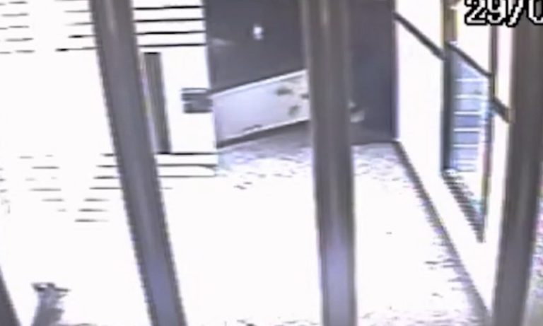 Criminosos invadem e roubam motel no ES