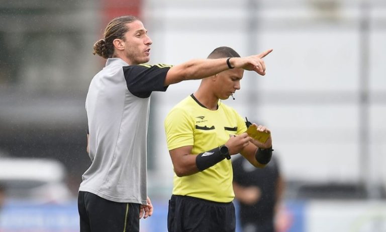 Em entrevista, Filipe Luís citou Tite como referência de treinador: ‘Estabilidade’