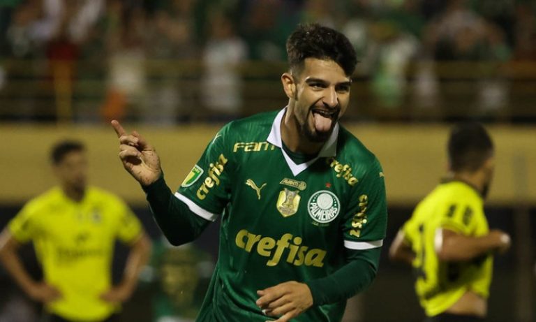 Flaco López decide, Palmeiras vence Vasco em Brasília e mira o líder Botafogo