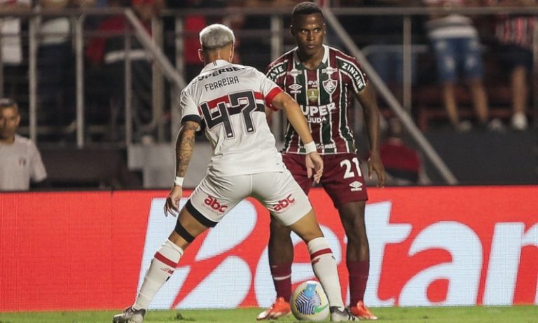 Presidente do São Paulo vai à CBF contra arbitragem de jogo com Fluminense