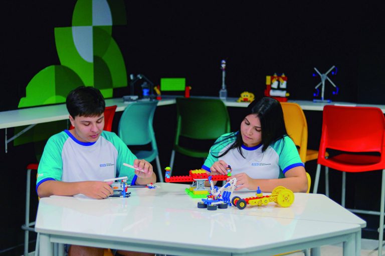 Inteligência artificial muda rotina dos professores
