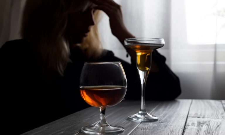 Mais mortes por uso de álcool após os 55 anos