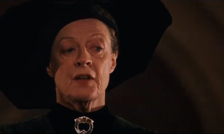 Morre Maggie Smith, premiada atriz britânica, aos 89 anos