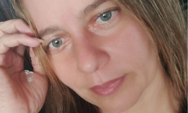 Mulher morre após ser atropelada na Rodovia do Sol no ES