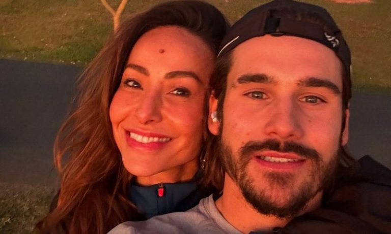 Nicolas Prattes revela que ele e Sabrina Sato estão noivos: ‘Conexão muito forte’