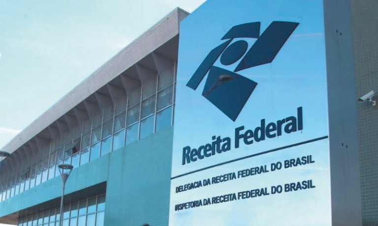 Leilão da Receita tem iPhones a partir de R$ 1.100 e peças de videogame