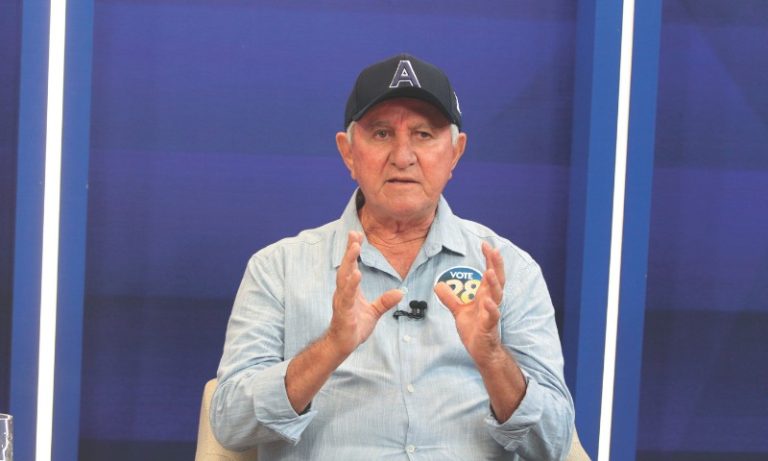 Reveja a sabatina com Antônio Bungestab (PRTB), candidato a prefeito da Serra