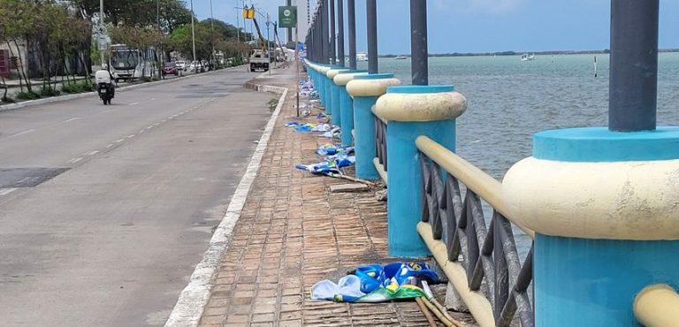 TRE-PE apreende 1.127 bandeiras e 20 banners de propaganda eleitoral irregular