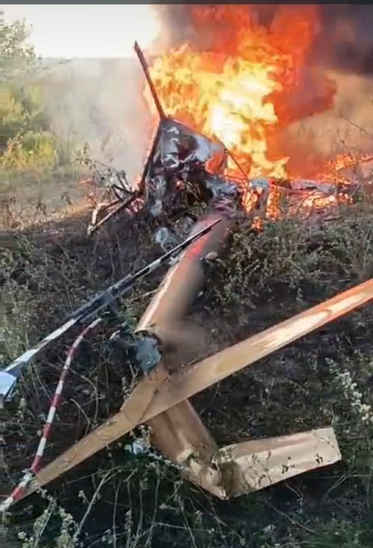 VÍDEO: Helicóptero cai em Caruaru, no agreste de Pernambuco. Duas mortes