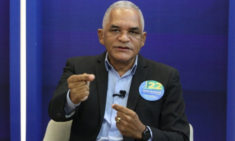 “Vou colocar guarda armada nas escolas”, diz candidato à prefeitura de Cariacica