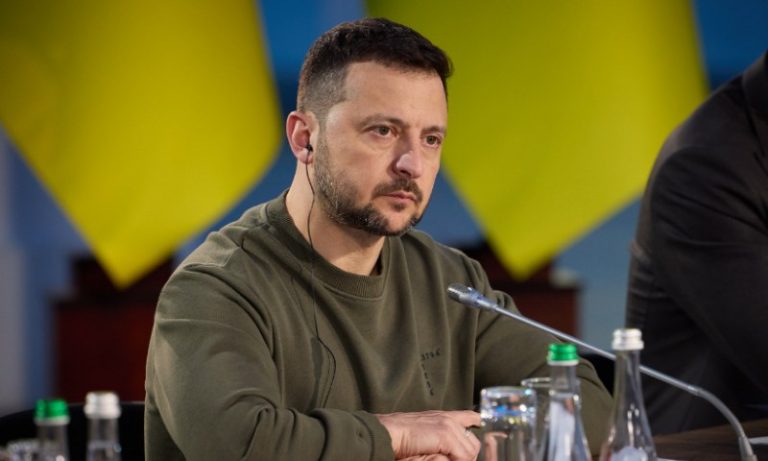 Zelensky apresentará termos de plano de vitória em guerra para Biden