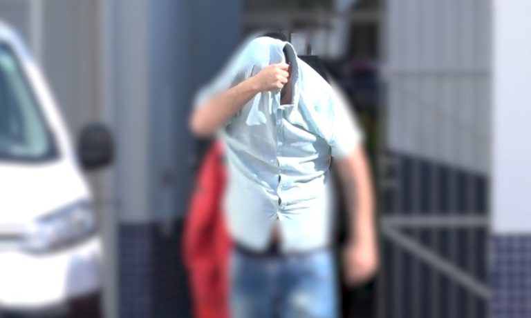 Biomédico é preso após se passar por policial para conseguir cigarro eletrônico