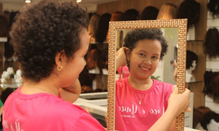 “Descobri o câncer aos sete meses de gravidez”, revela dona de casa
