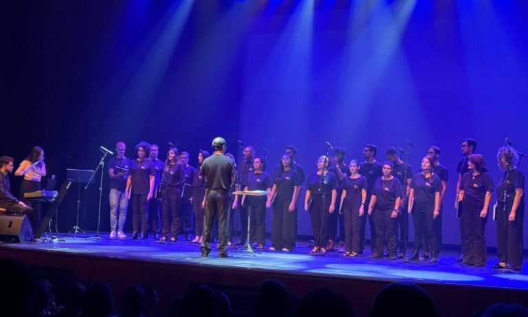 Espetáculo gratuito de coral com clássicos da música em Vitória nesta quinta