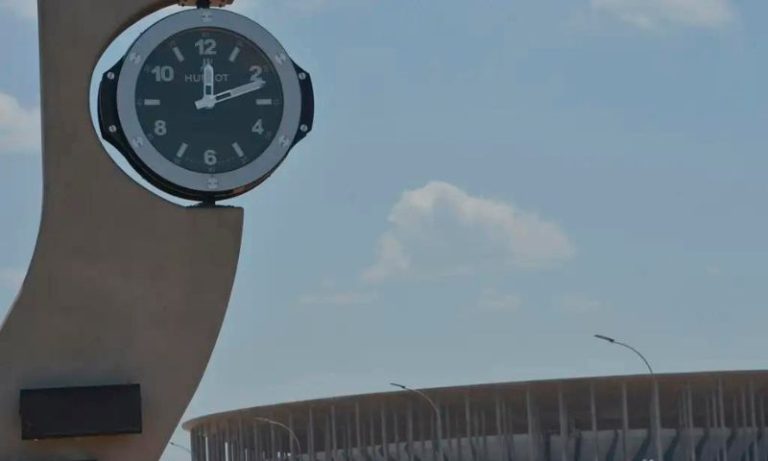 Governo decide descartar horário de verão em 2024