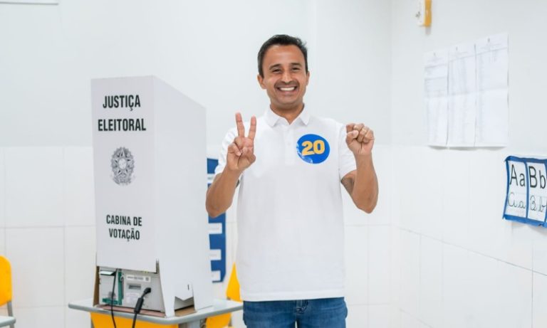 Lucas Scaramussa vence Bruno Marianelli na disputa pela Prefeitura de Linhares