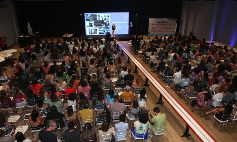 Meeting Tribuna de Educação: Professores mais conectados com a evolução do ensino