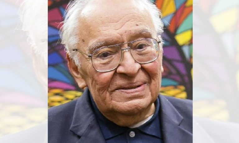 Morre Gustavo Gutiérrez, o padre que criou a Teologia da Libertação