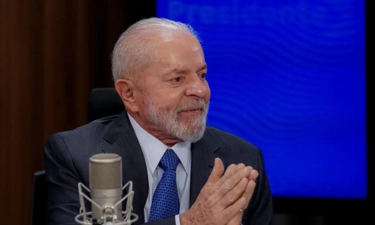 Lula fala em isenção de IR para quem ganha mais que R$ 5 mil: ‘Salário não é renda’