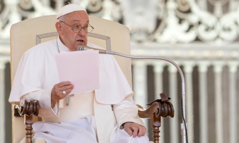 Papa Francisco canoniza padre por milagre na Amazônia