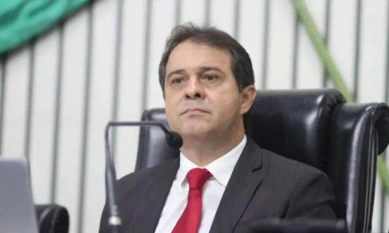 Prefeito eleito de Fortaleza tem queda de pressão após discursar