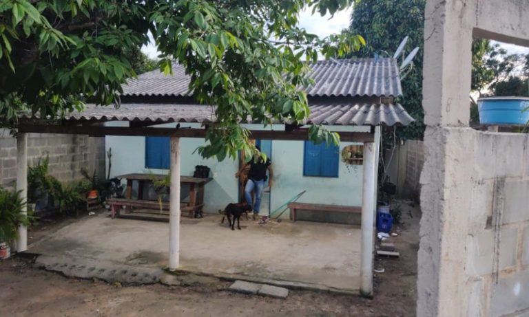 Preso suspeito que matou amigo a facadas dentro de casa no ES
