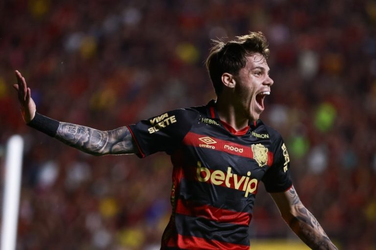 Sport faz a Ilha “explodir” de alegria ao vencer e chegar à vice-liderança