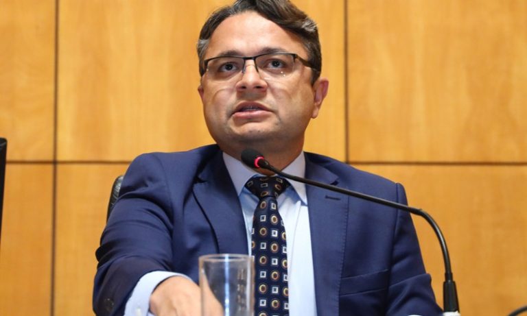 Tucanos amargam resultado