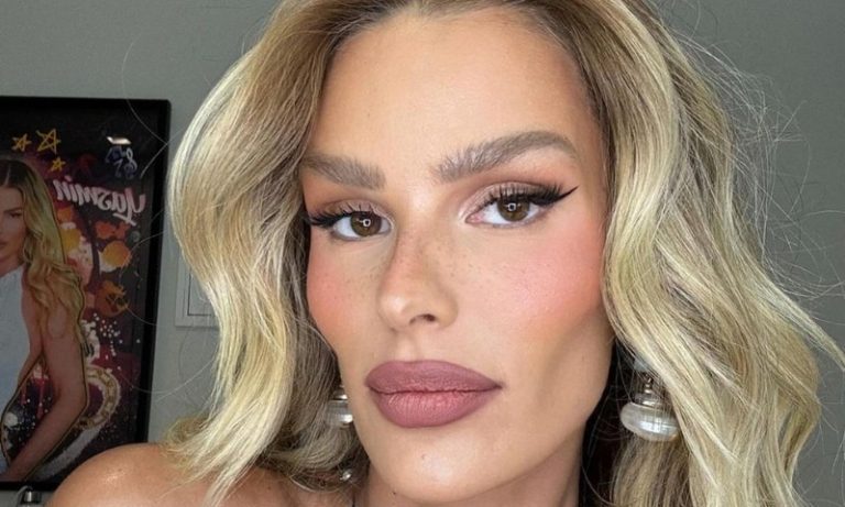 Yasmin Brunet rebate críticas por ‘rosto muito magro’: ‘Gente mal amada’
