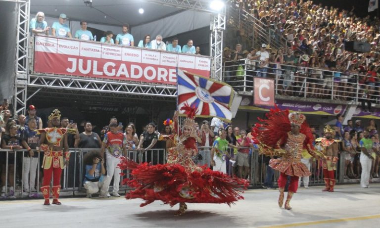Ingressos para o Carnaval de Vitória começam a ser vendidos nesta terça (12)