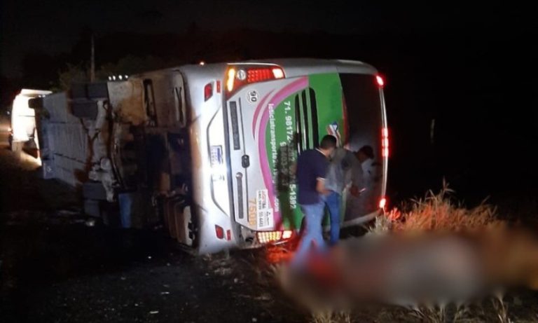 Acidente com ônibus deixa quatro pessoas mortas na Bahia; há feridos