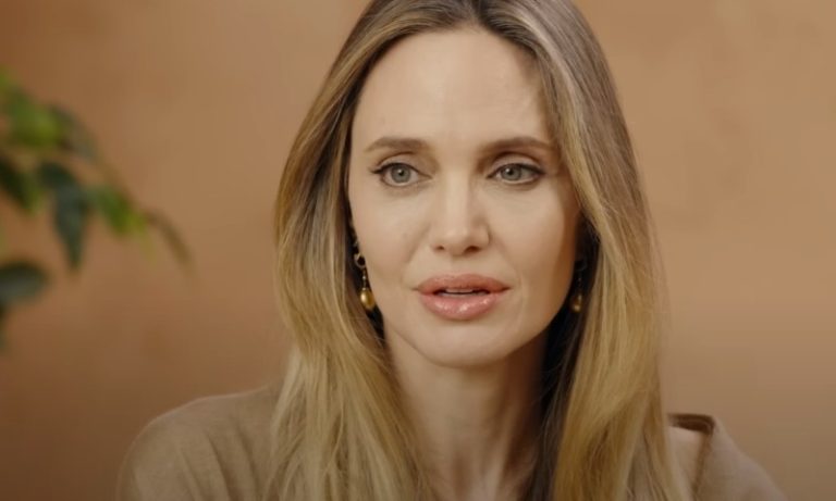 Angelina Jolie vive crise financeira após divórcio, diz site